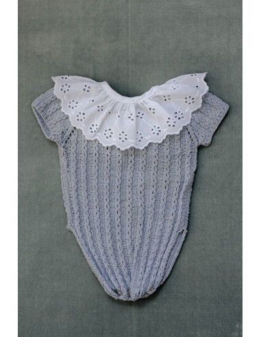 Cuello Tira Bordada Doble Flor