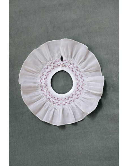 Cuello Bordado Cruces