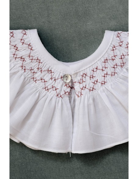 Cuello Bordado Cruces