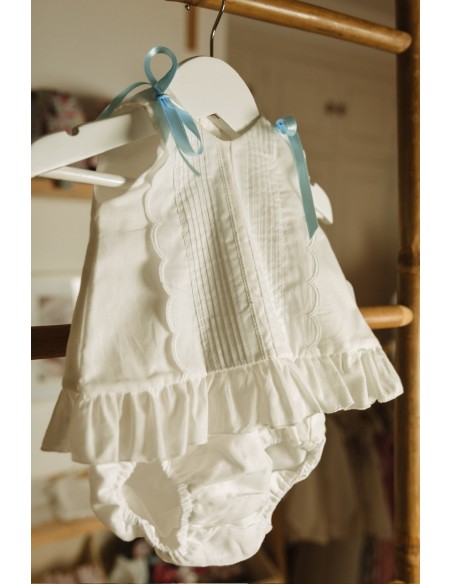Vestido/Jesusito Aruca Batista