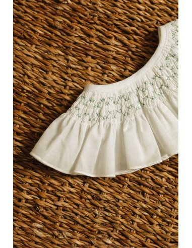 Cuello Bordado Cruces