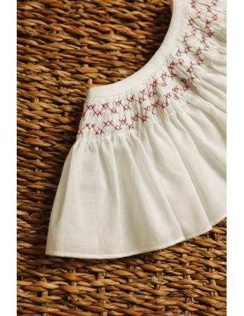 Cuello Bordado Cruces
